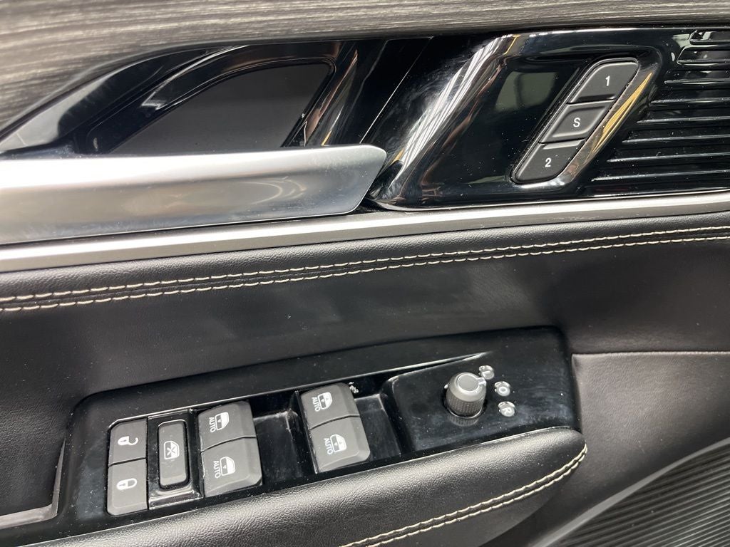 2024 Jeep Wagoneer L Series III