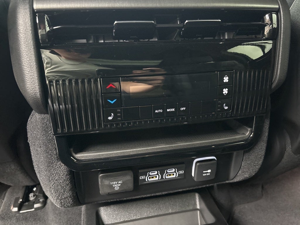 2025 Jeep Wagoneer Series II