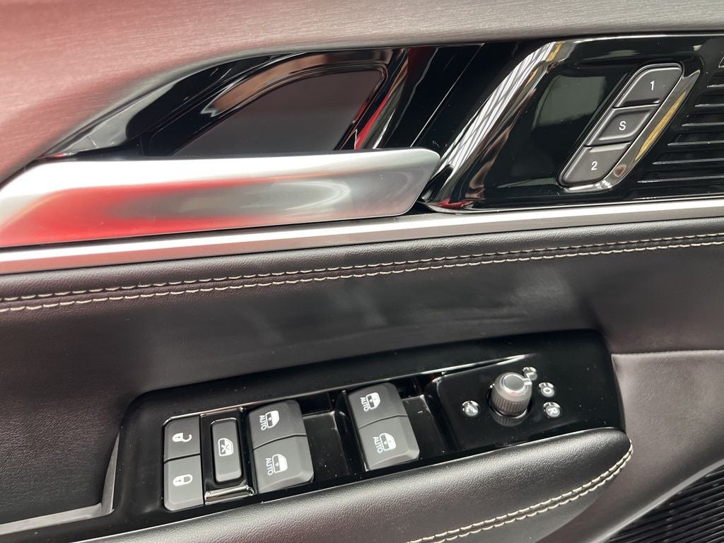 2026 Jeep Grand Wagoneer Limited Reserve