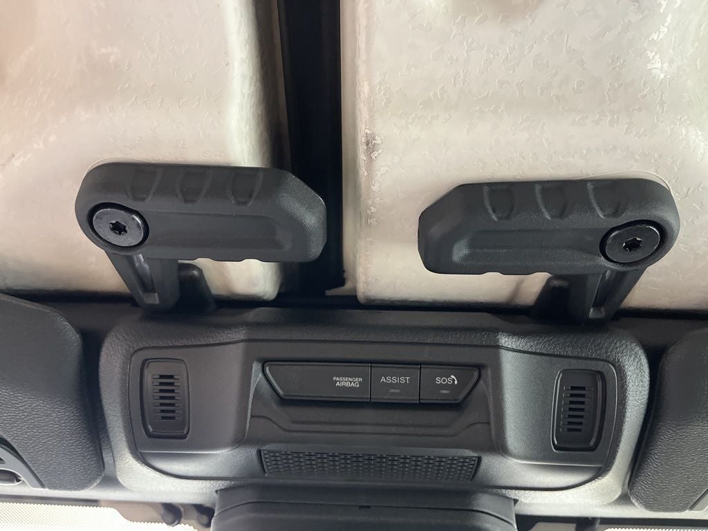 2026 Jeep Gladiator Sahara