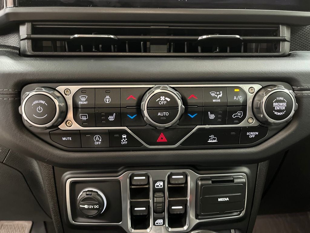 2025 Jeep Gladiator Mojave