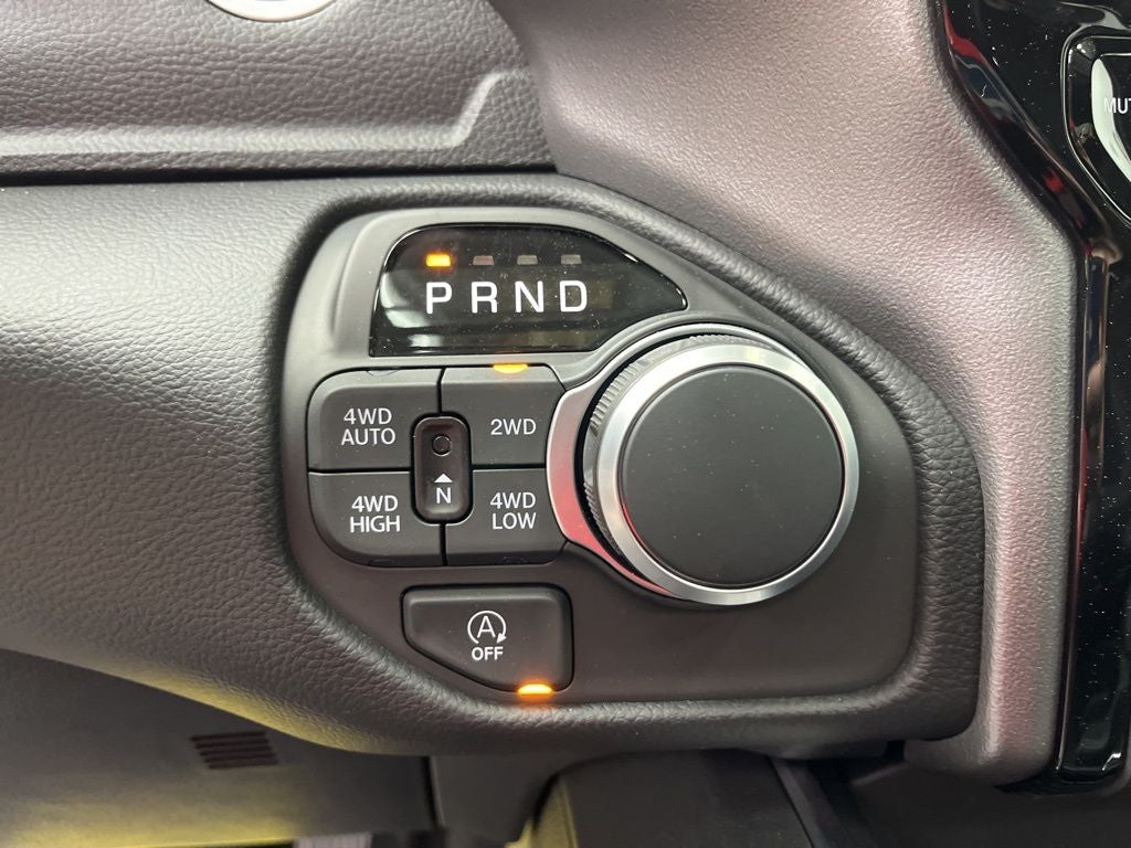 2026 RAM 1500 Big Horn/Lone Star DC 650