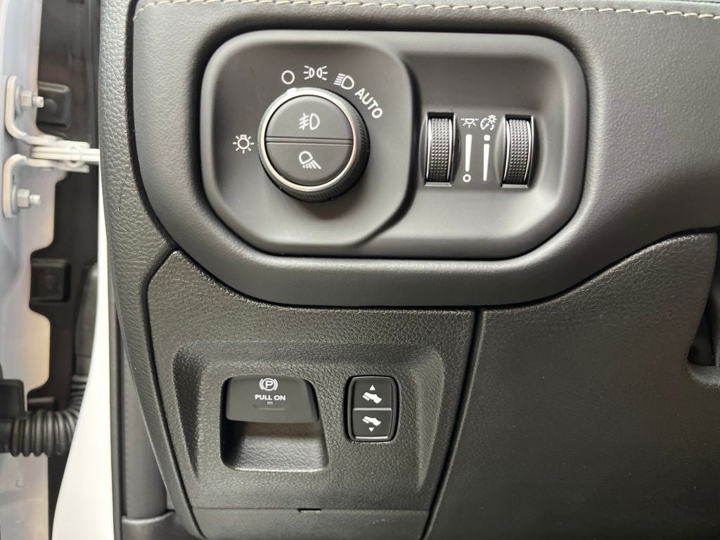 2026 RAM 1500 RHO