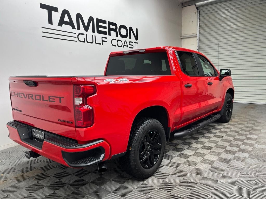 2025 Chevrolet Silverado 1500 Custom