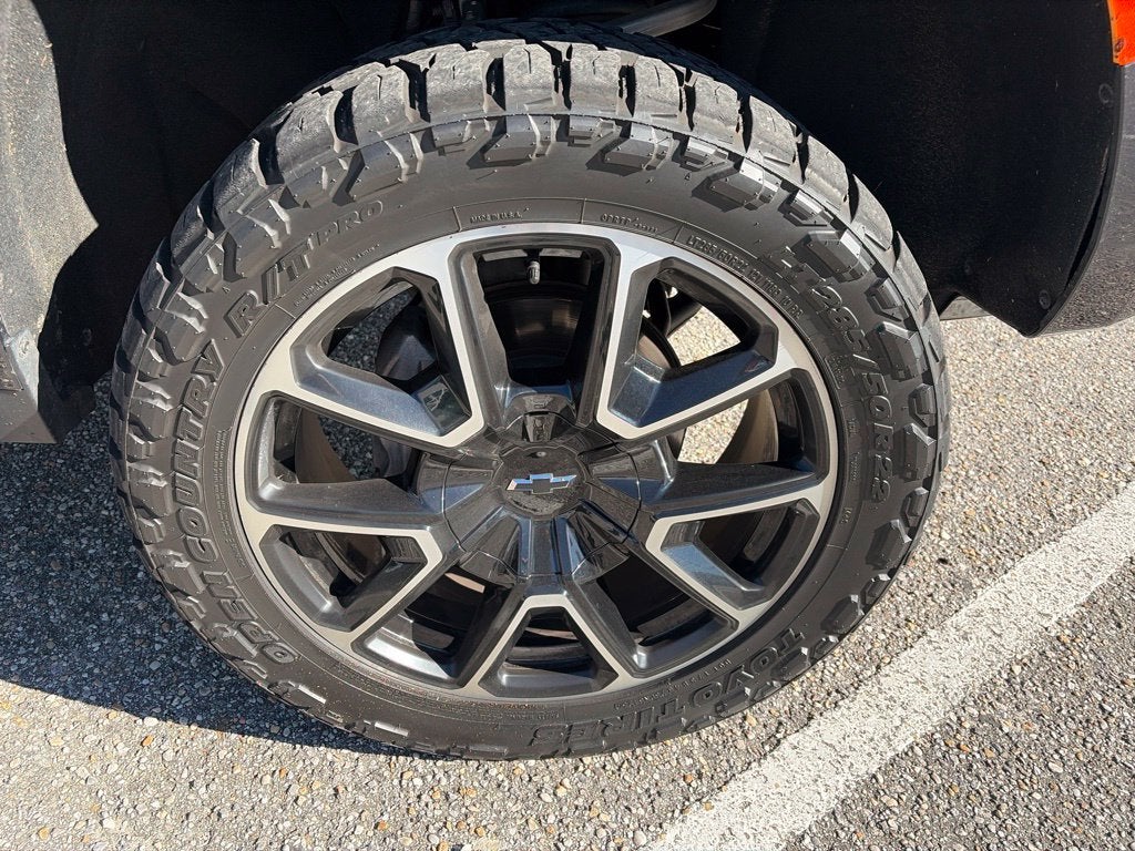 2022 Chevrolet Suburban Z71