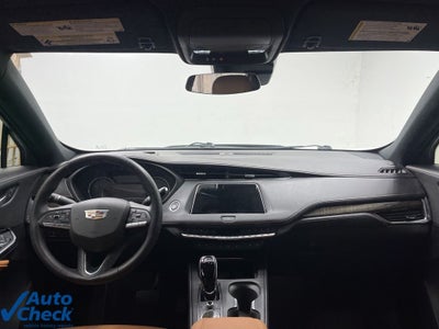 2023 Cadillac XT4 Premium Luxury