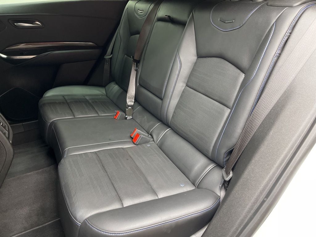 2024 Cadillac XT4 Sport