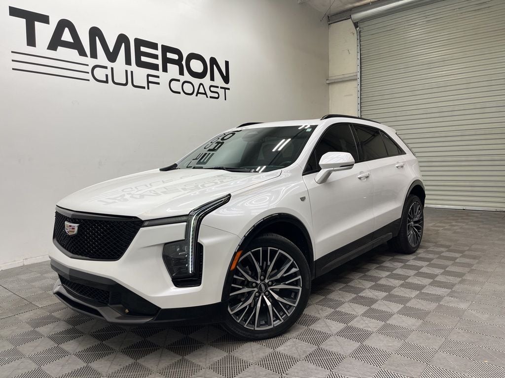 2024 Cadillac XT4 Sport