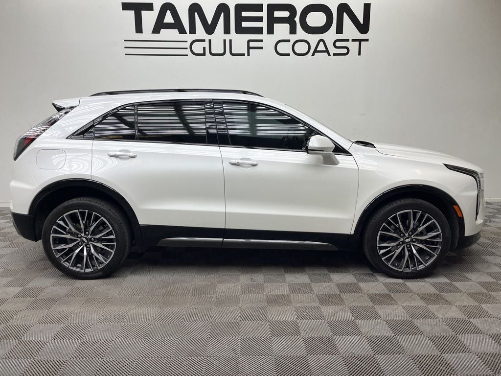 2024 Cadillac XT4 Sport