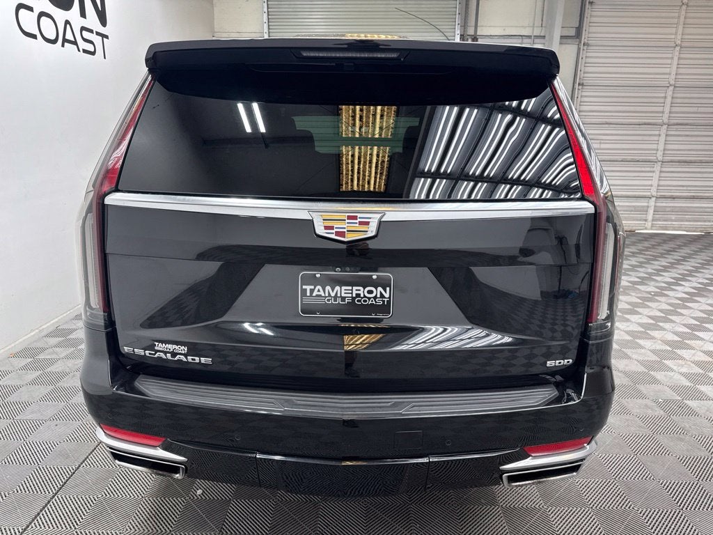 2022 Cadillac Escalade Premium Luxury