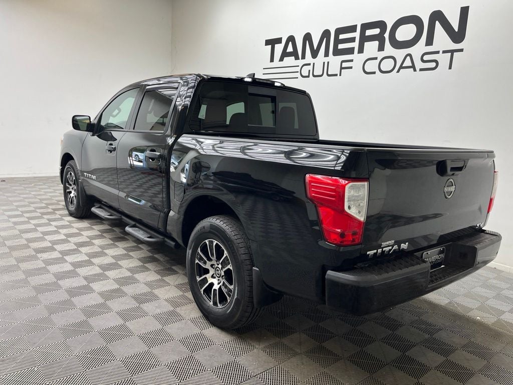 2024 Nissan Titan SV