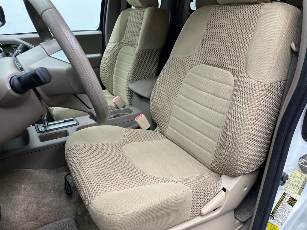2017 Nissan Frontier SV