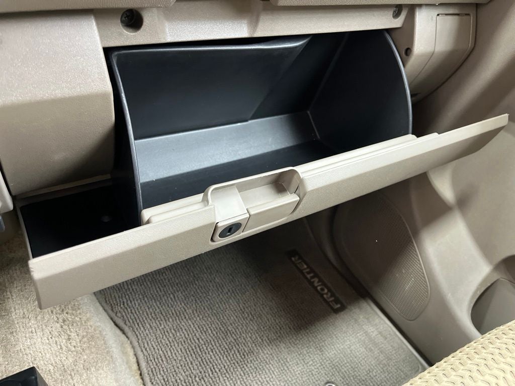 2017 Nissan Frontier SV