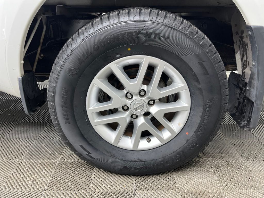 2017 Nissan Frontier SV