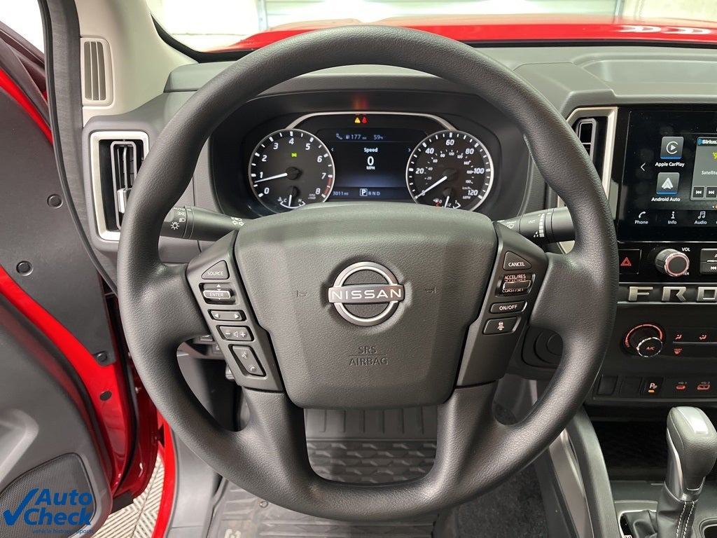 2025 Nissan Frontier SV