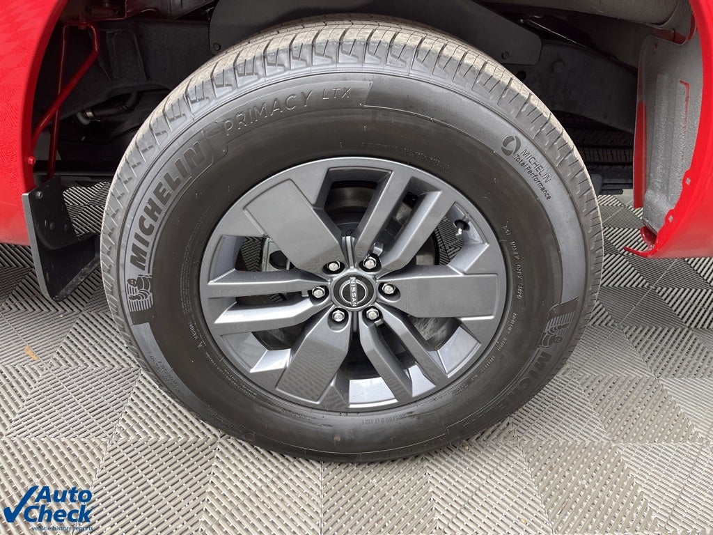 2025 Nissan Frontier SV