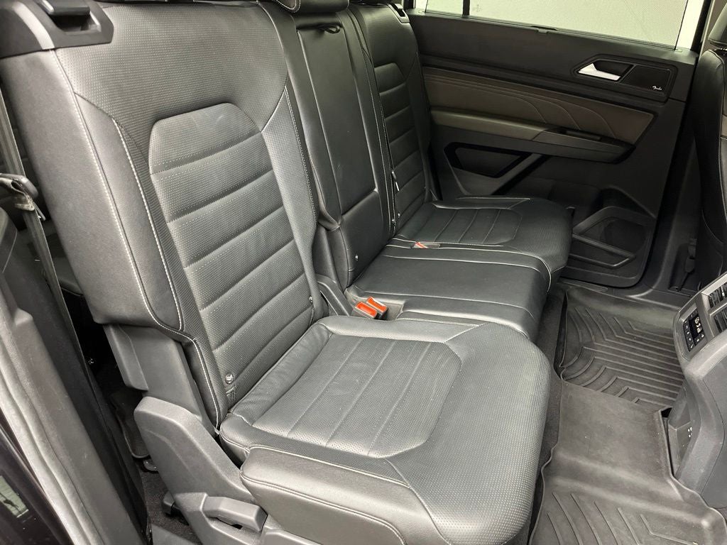 2023 Volkswagen Atlas 3.6L V6 SEL Premium R-Line