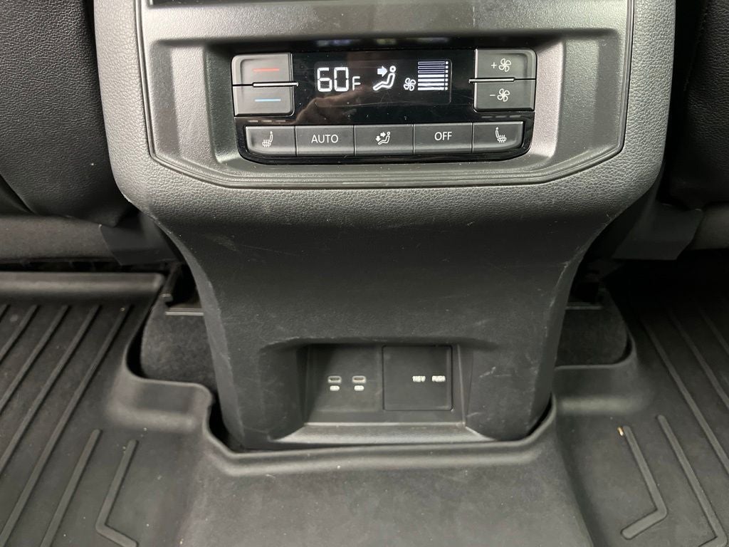 2023 Volkswagen Atlas 3.6L V6 SEL Premium R-Line