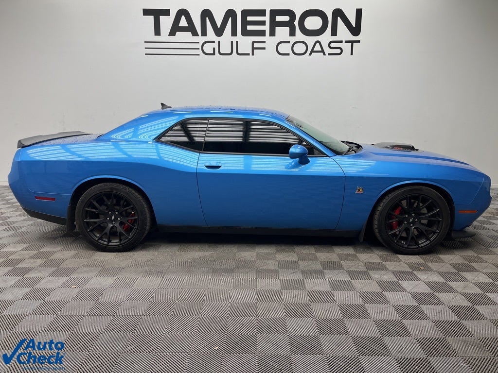 2018 Dodge Challenger 392 Hemi Scat Pack Shaker