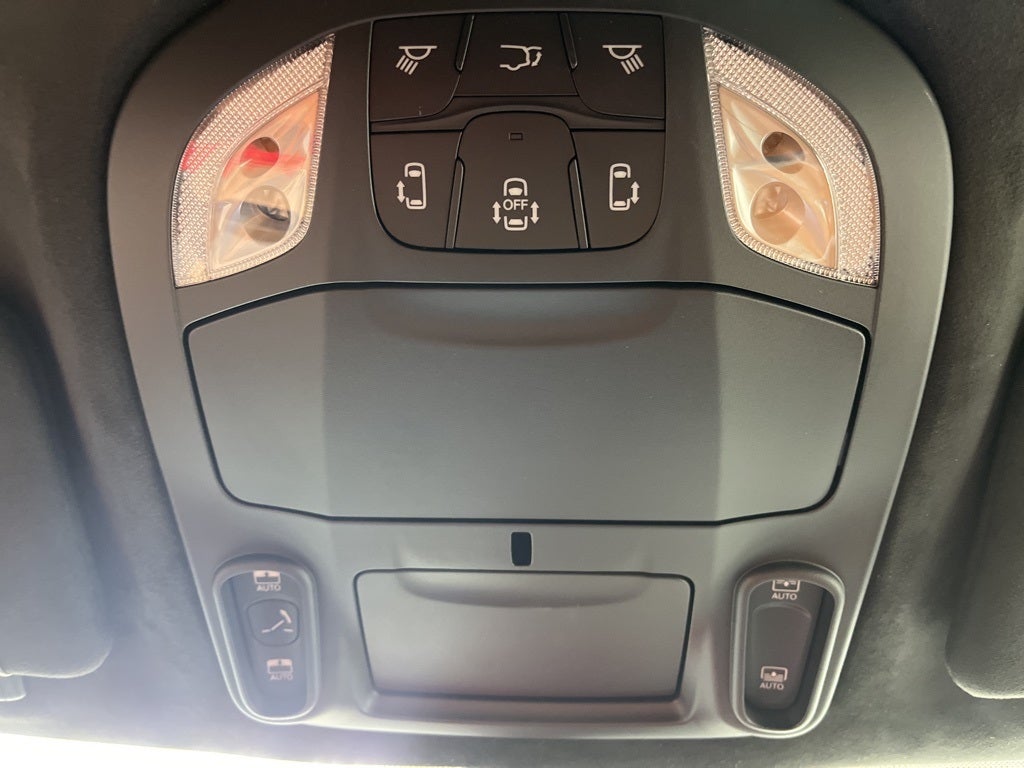 2026 Chrysler Pacifica Pinnacle