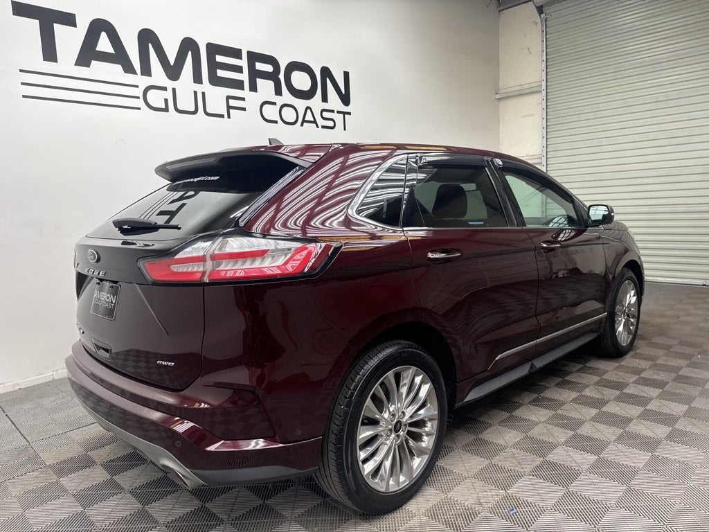 2022 Ford Edge Titanium