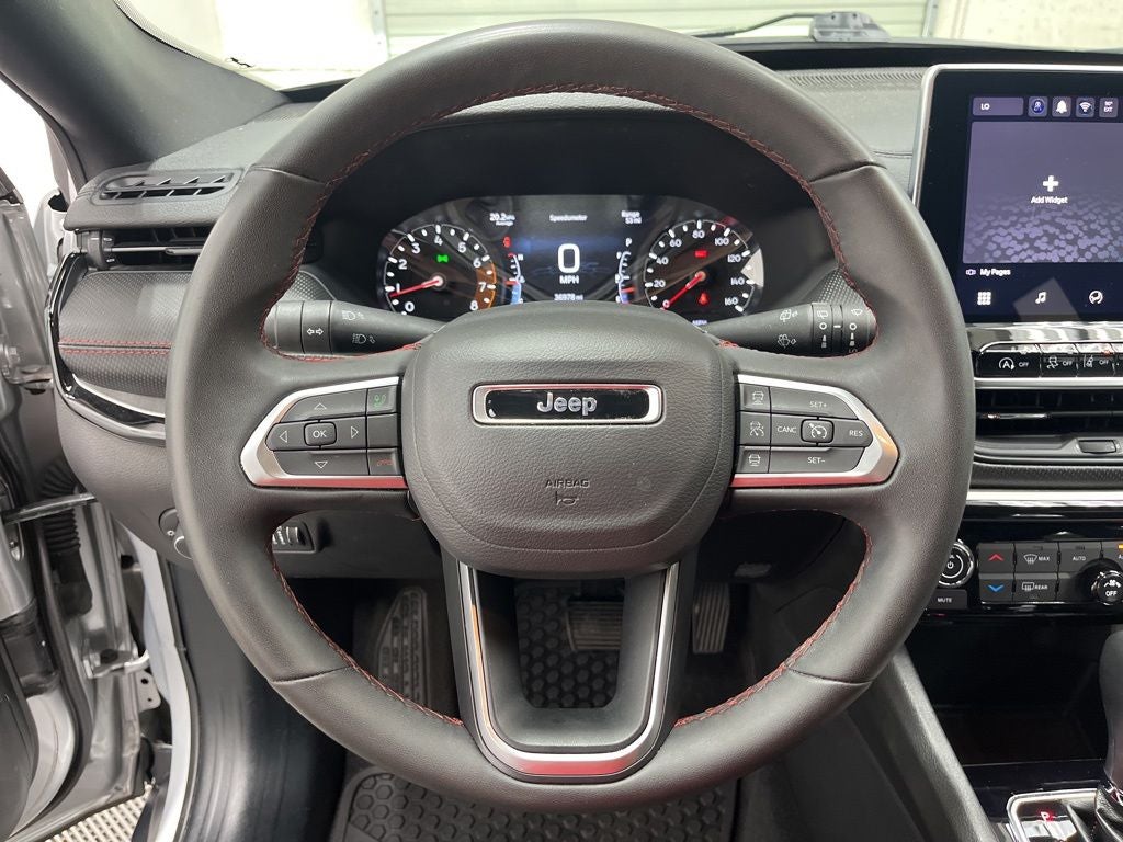 2025 Jeep Compass Trailhawk