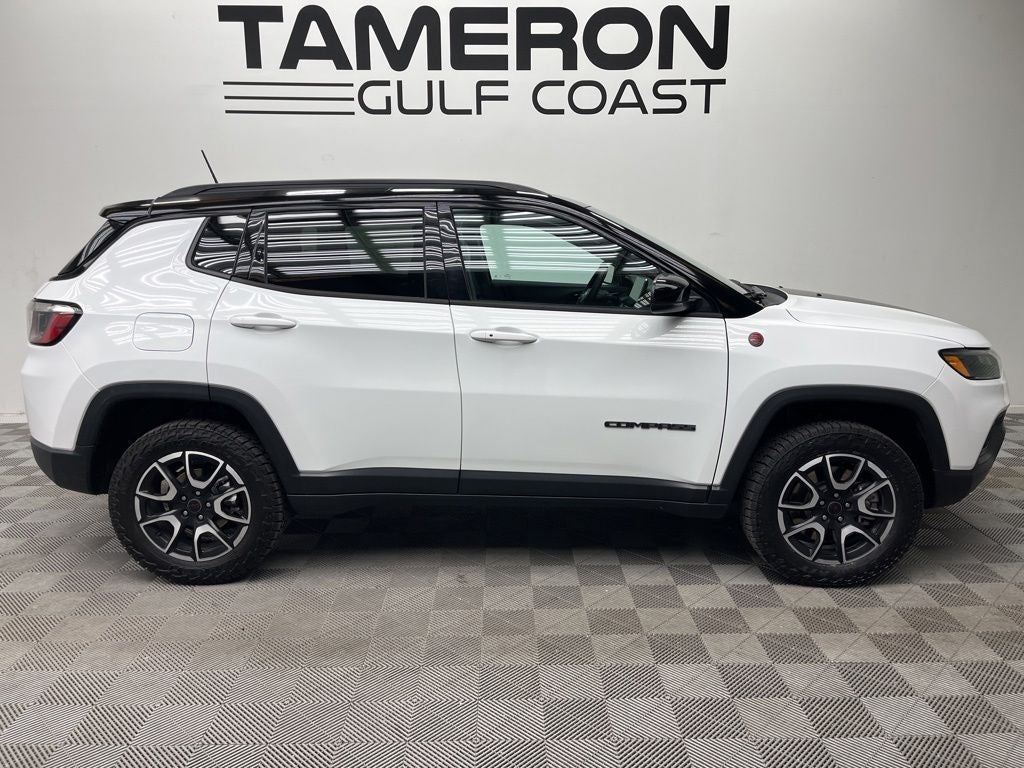 2025 Jeep Compass Trailhawk