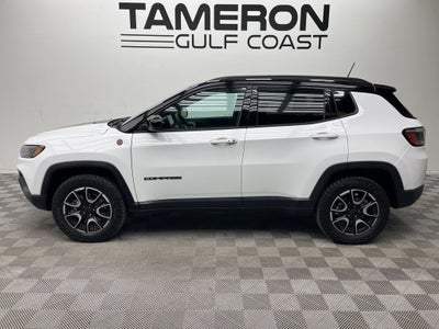 2025 Jeep Compass Trailhawk