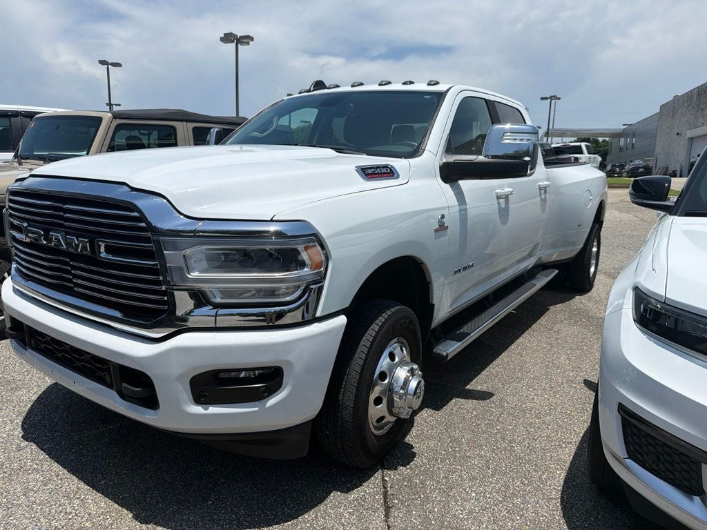 2024 RAM 3500 Laramie