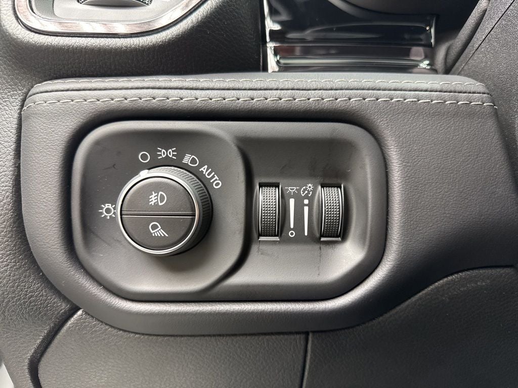 2026 RAM 3500 Limited