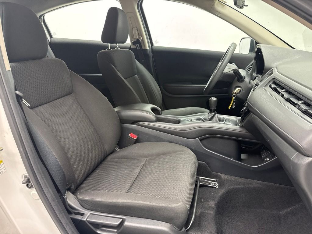 2016 Honda HR-V LX