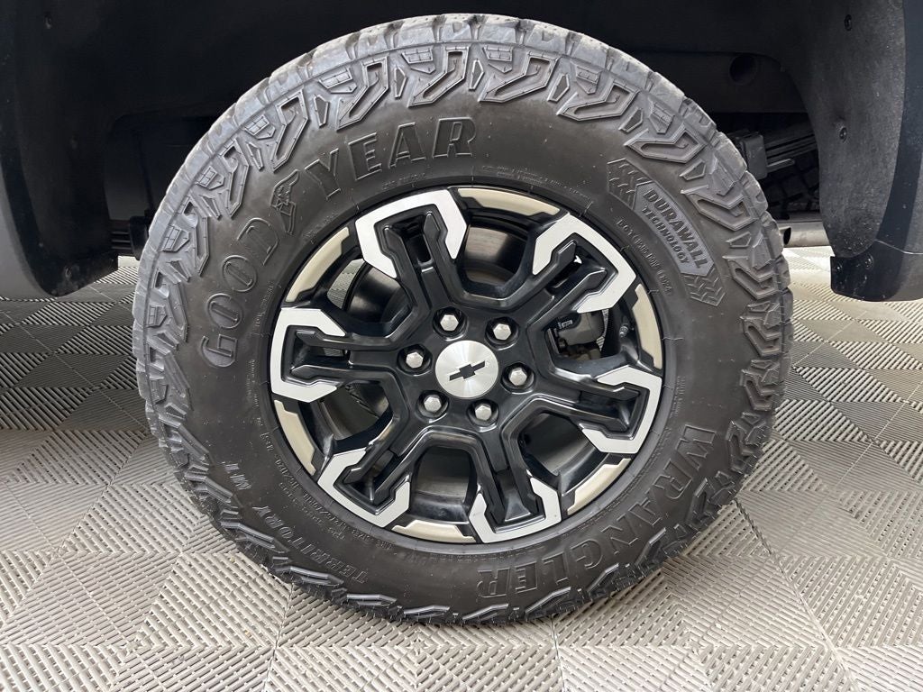 2024 Chevrolet Silverado 1500 ZR2