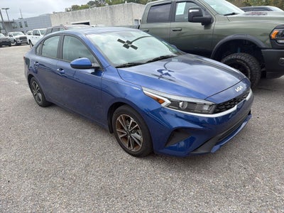2023 Kia Forte LX