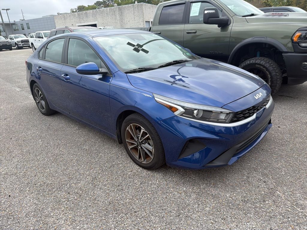 2023 Kia Forte LX