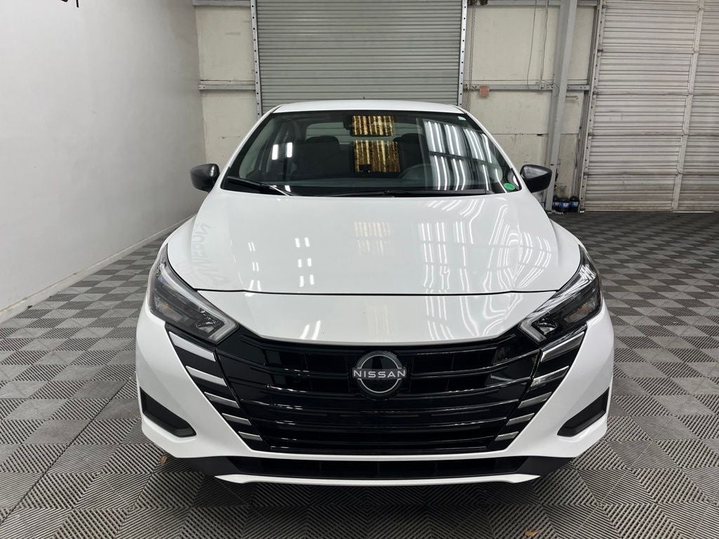 2025 Nissan Versa 1.6 S