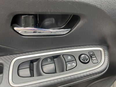 2024 Nissan Versa 1.6 SR
