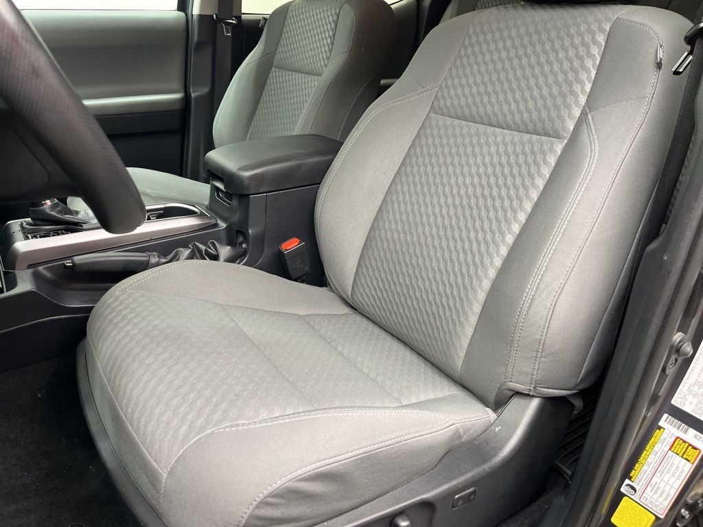 2021 Toyota Tacoma SR5 V6