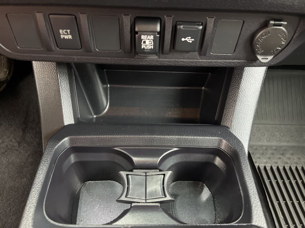 2021 Toyota Tacoma SR5 V6