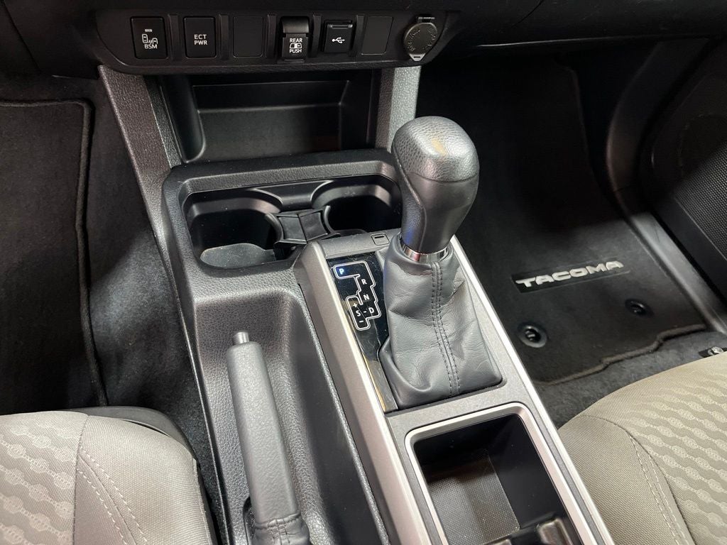 2022 Toyota Tacoma SR5 V6