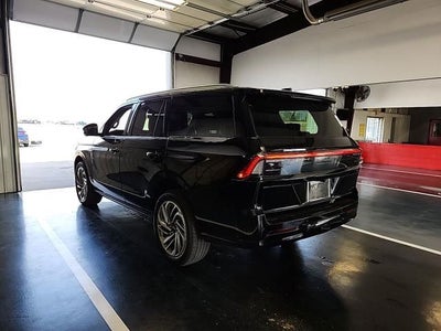 2025 Lincoln Navigator Reserve