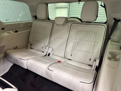 2022 Lincoln Navigator Black Label