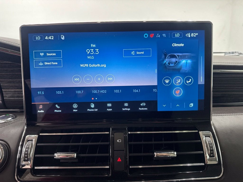 2022 Lincoln Navigator Black Label