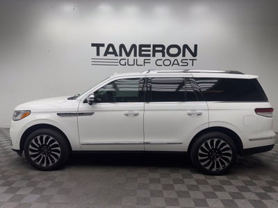 2022 Lincoln Navigator Black Label
