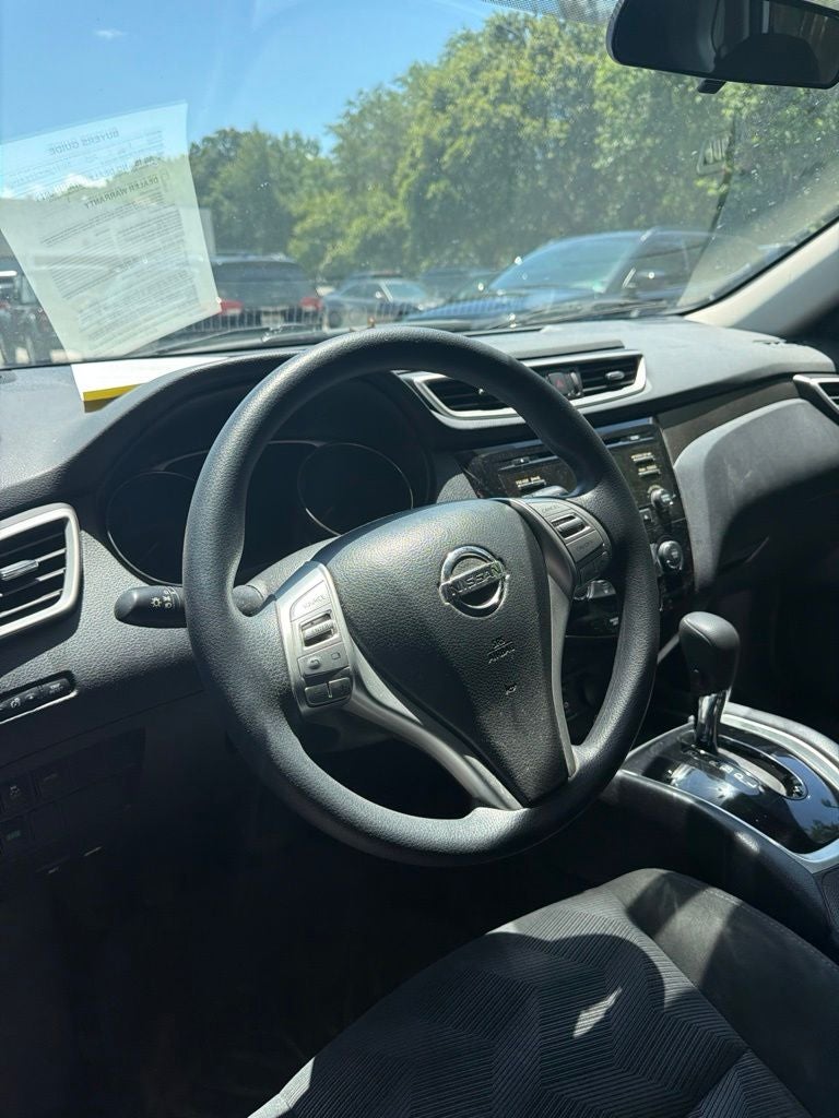2015 Nissan Rogue S
