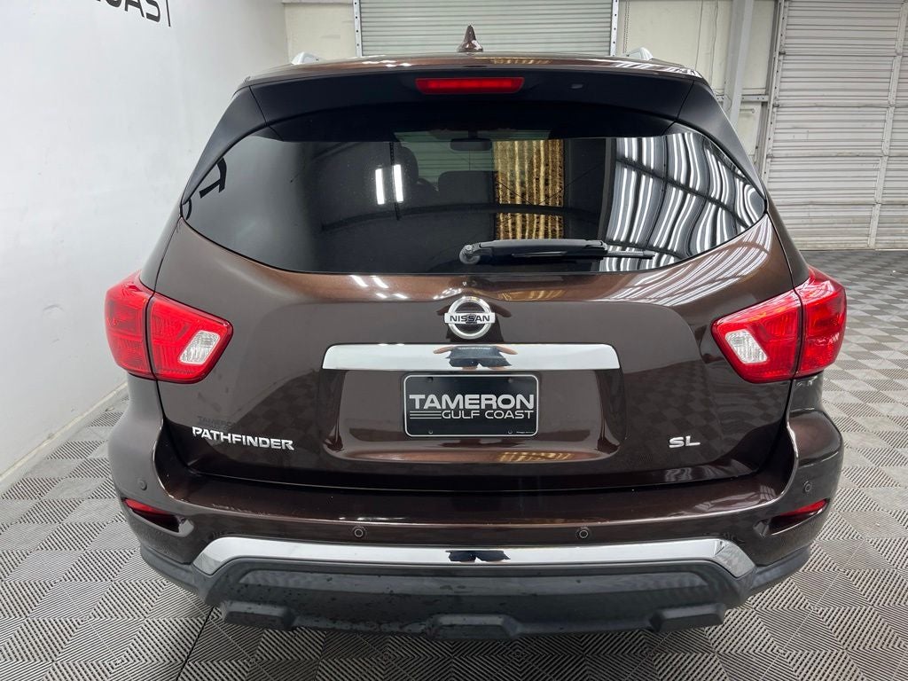 2020 Nissan Pathfinder SL