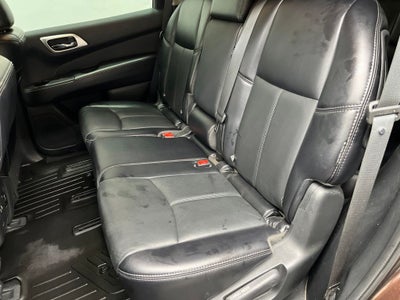 2020 Nissan Pathfinder SL