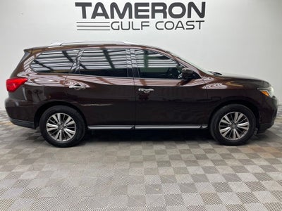 2020 Nissan Pathfinder SL