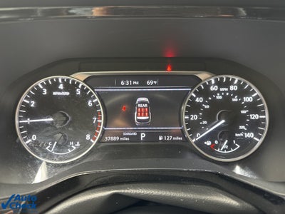 2024 Nissan Pathfinder SV