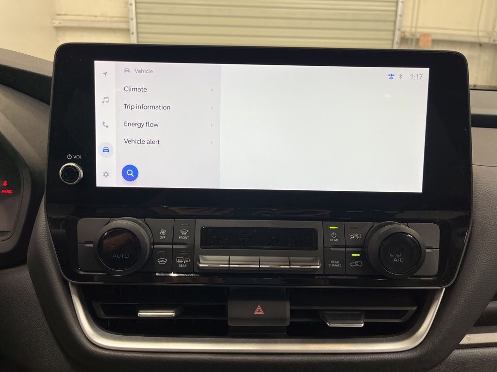 2025 Toyota Grand Highlander Hybrid LE