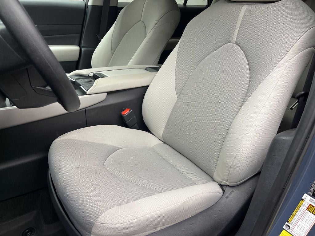 2025 Toyota Grand Highlander Hybrid LE